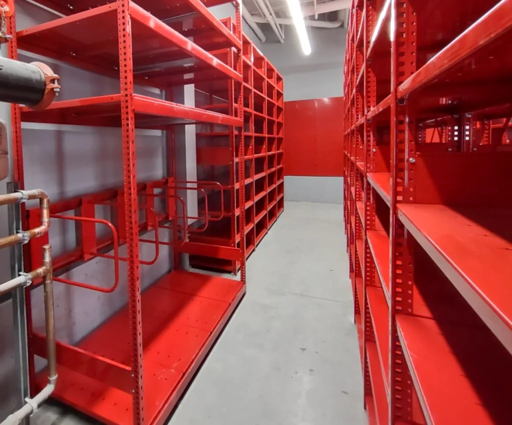 Rangement vertical accessoires pour mini-racking equipement entreposage stockage Pedlex fabrique au Quebec