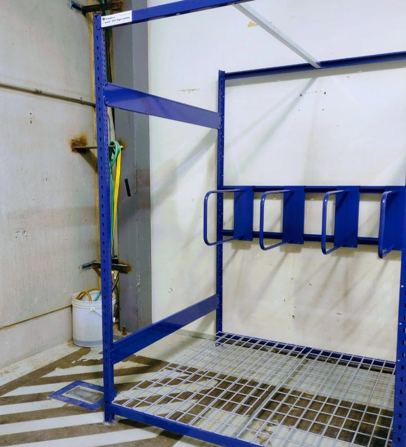 Rangement vertical accessoires pour mini-racking equipement entreposage stockage Pedlex fabrique au Quebec